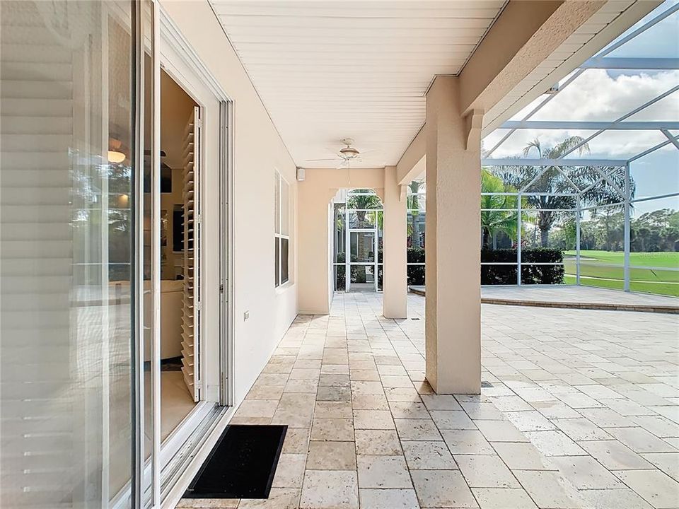 En Venta: $436,000 (3 camas, 2 baños, 2159 Pies cuadrados)