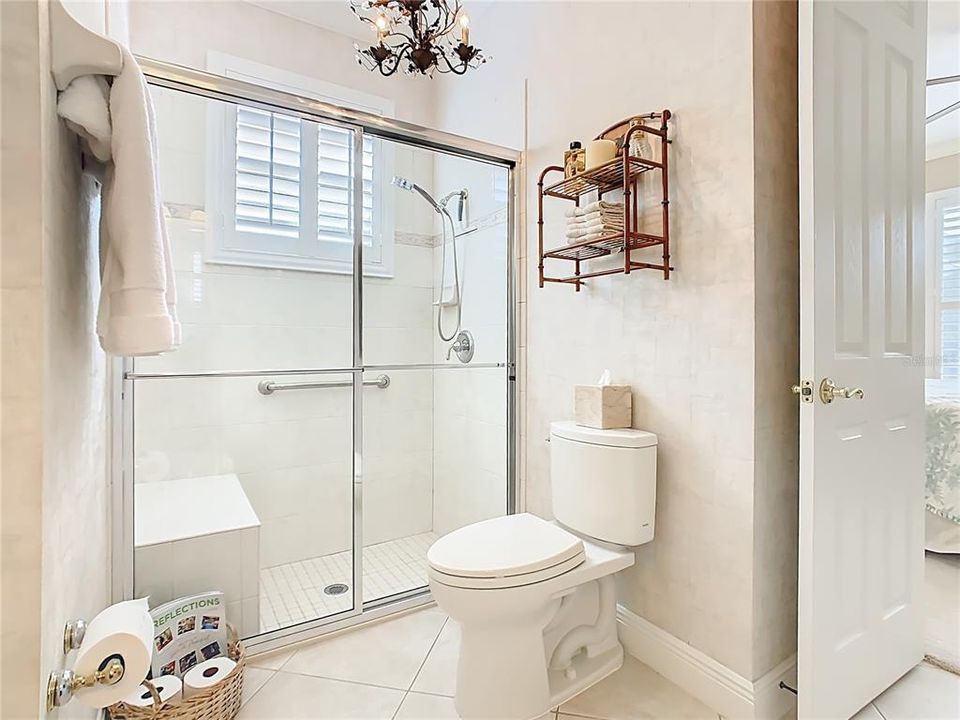 En Venta: $436,000 (3 camas, 2 baños, 2159 Pies cuadrados)