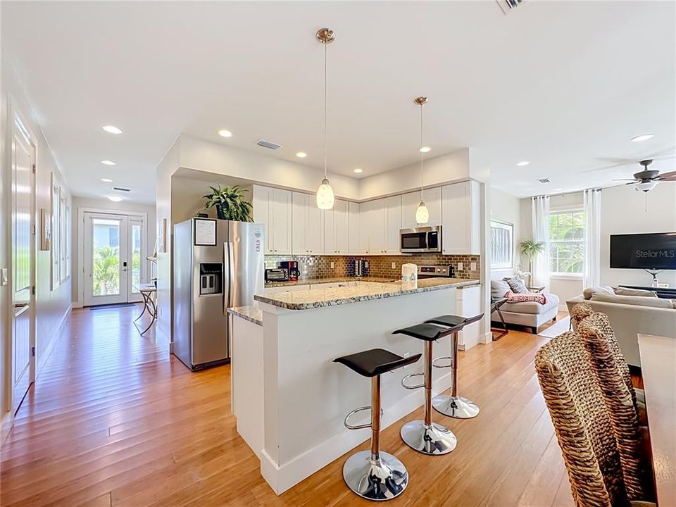 En Venta: $2,895,000 (5 camas, 6 baños, 2118 Pies cuadrados)