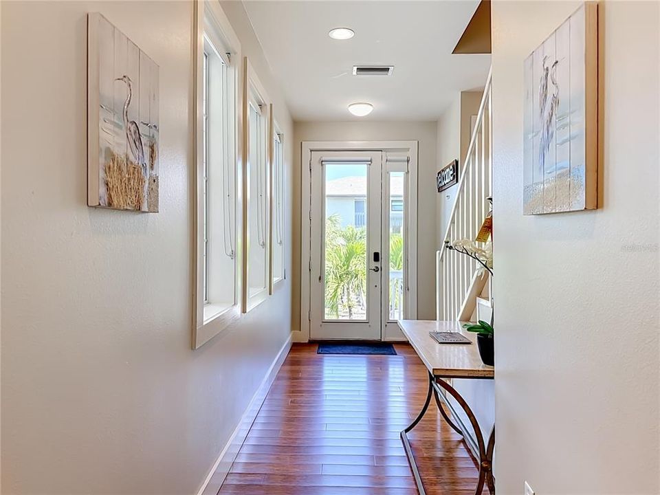En Venta: $2,895,000 (5 camas, 6 baños, 2118 Pies cuadrados)