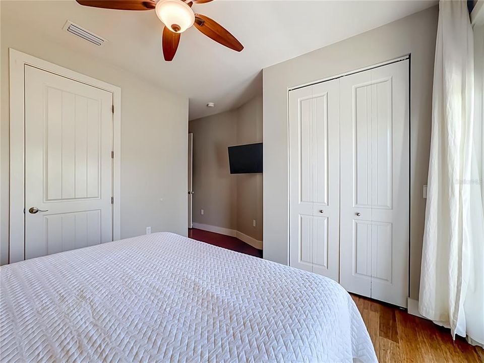En Venta: $2,895,000 (5 camas, 6 baños, 2118 Pies cuadrados)