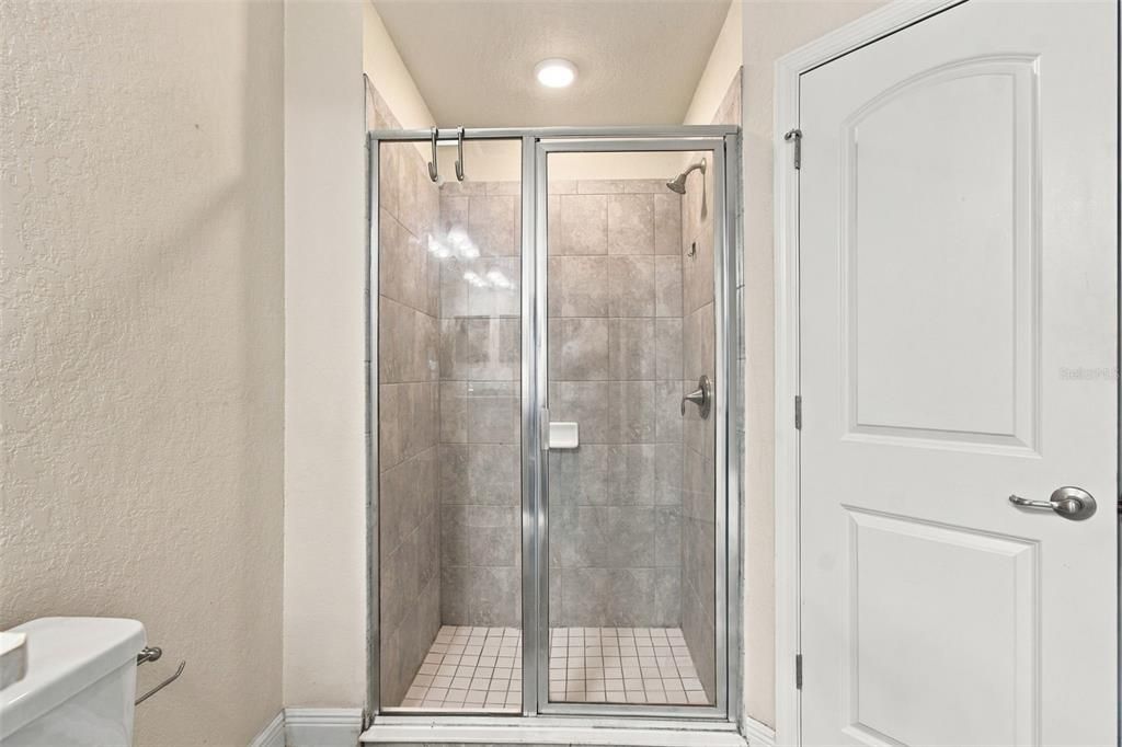 For Sale: $460,000 (4 beds, 2 baths, 2133 Square Feet)