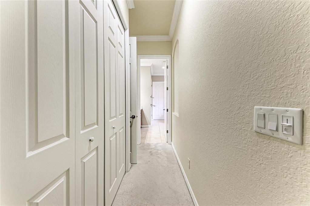 En Venta: $599,999 (4 camas, 2 baños, 2425 Pies cuadrados)