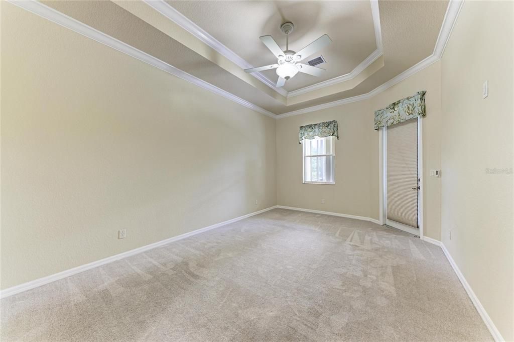 En Venta: $599,999 (4 camas, 2 baños, 2425 Pies cuadrados)
