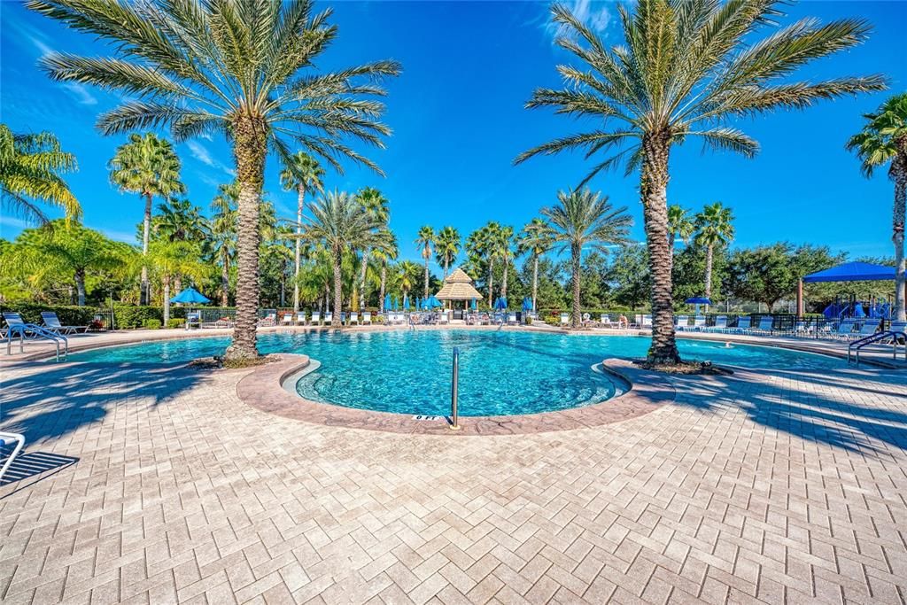 En Venta: $599,999 (4 camas, 2 baños, 2425 Pies cuadrados)