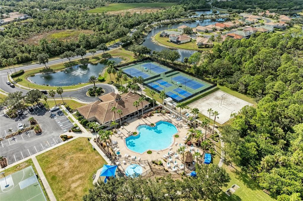 En Venta: $599,999 (4 camas, 2 baños, 2425 Pies cuadrados)