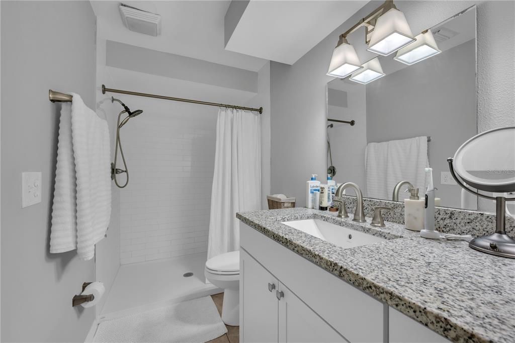 For Rent: $2,700 (2 beds, 2 baths, 1412 Square Feet)