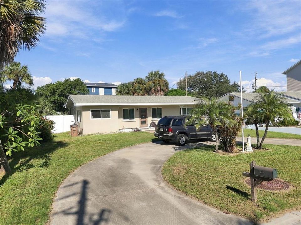 Activo con contrato: $495,000 (3 camas, 1 baños, 1277 Pies cuadrados)