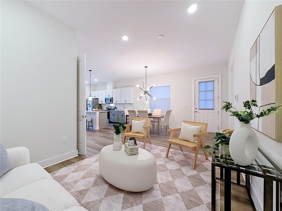 En Venta: $469,000 (3 camas, 3 baños, 1940 Pies cuadrados)