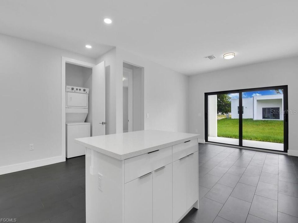 На продажу: $499,990 (0 спален, 0 ванн, 2391 Квадратных фут)