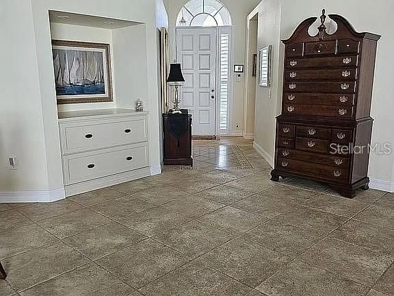Active With Contract: $499,000 (3 beds, 3 baths, 2547 Square Feet)