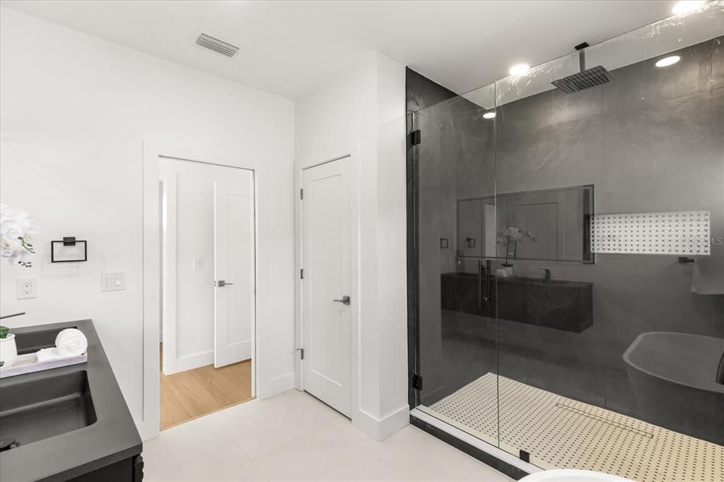 В аренду: $4,990 (3 спален, 3 ванн, 2155 Квадратных фут)