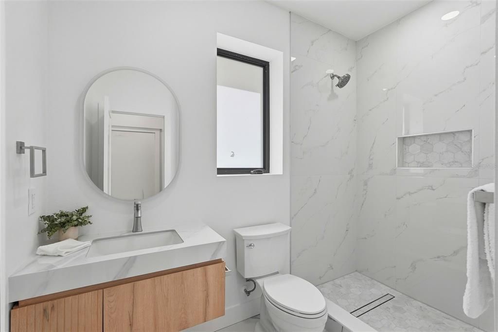В аренду: $4,990 (3 спален, 3 ванн, 2155 Квадратных фут)