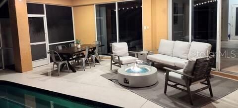 En Venta: $929,000 (4 camas, 4 baños, 3330 Pies cuadrados)