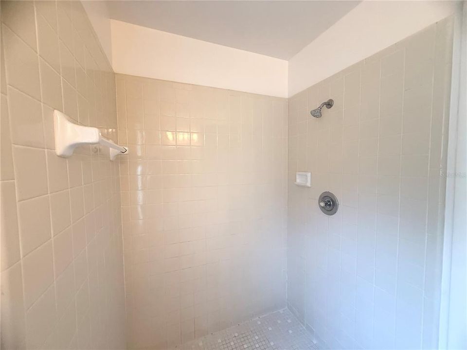 En Venta: $339,000 (3 camas, 2 baños, 1410 Pies cuadrados)