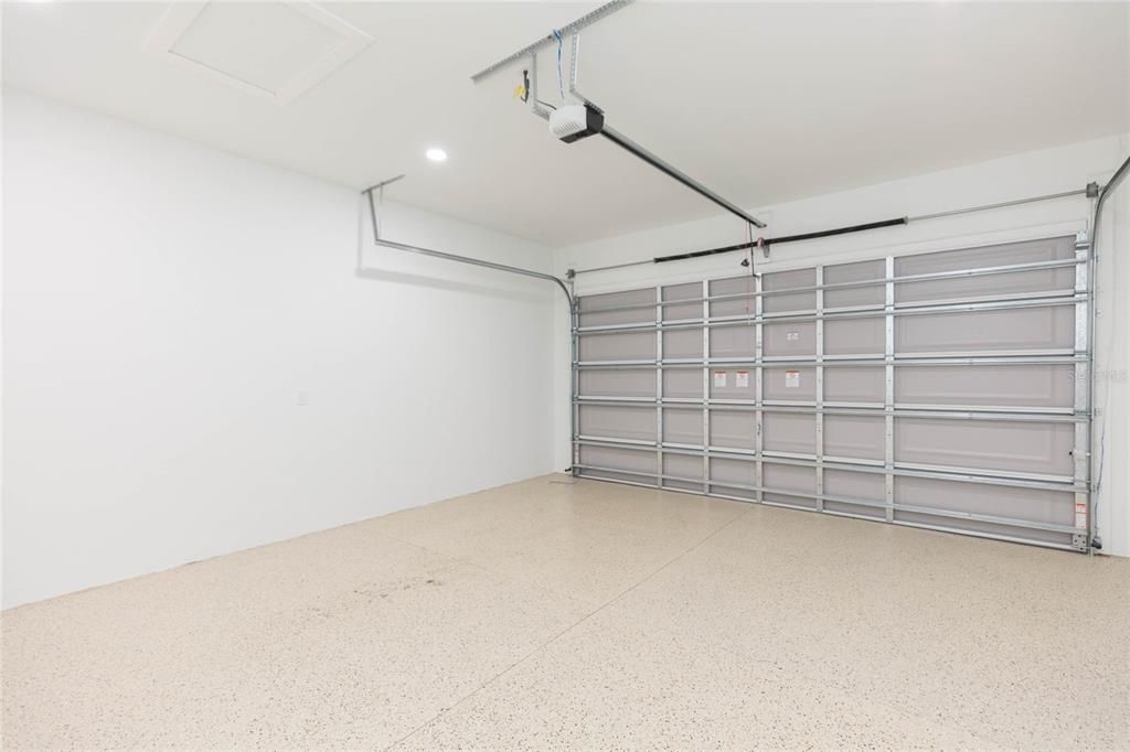 En Venta: $745,000 (4 camas, 3 baños, 2388 Pies cuadrados)