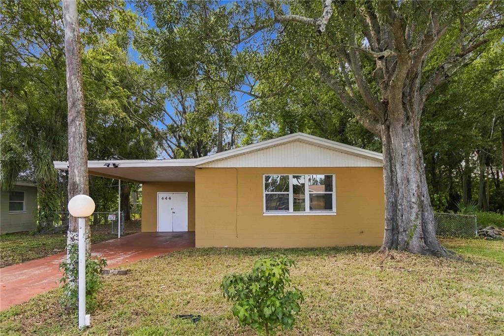 For Sale: $169,999 (3 beds, 1 baths, 1011 Square Feet)