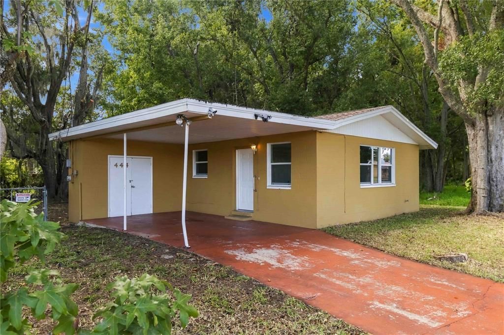 For Sale: $169,999 (3 beds, 1 baths, 1011 Square Feet)
