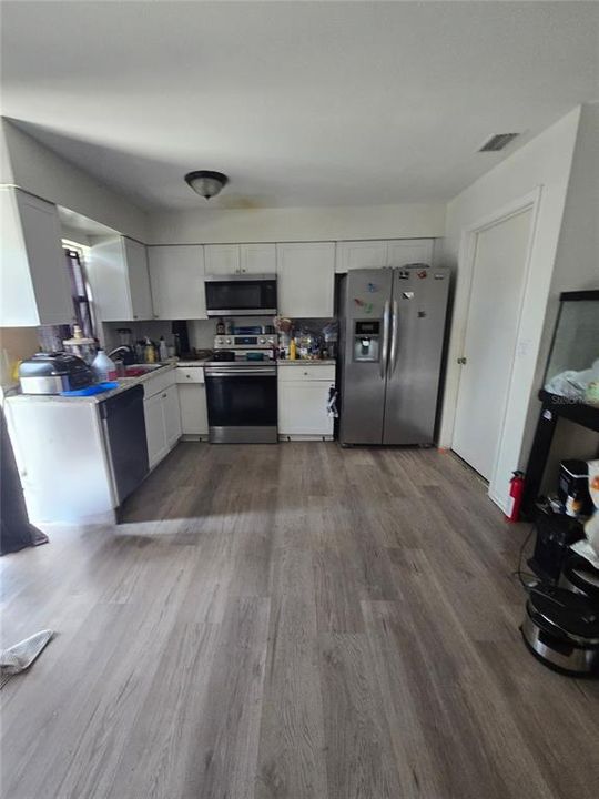 En Venta: $185,000 (3 camas, 2 baños, 1151 Pies cuadrados)