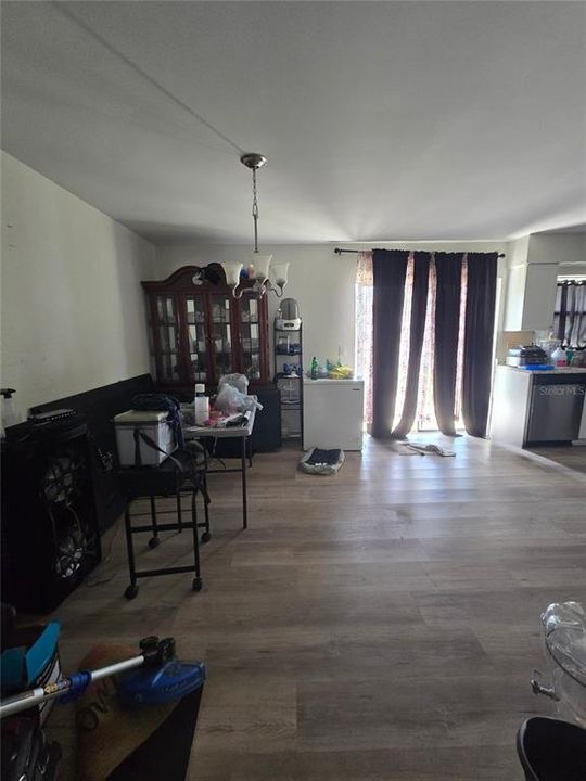 En Venta: $185,000 (3 camas, 2 baños, 1151 Pies cuadrados)