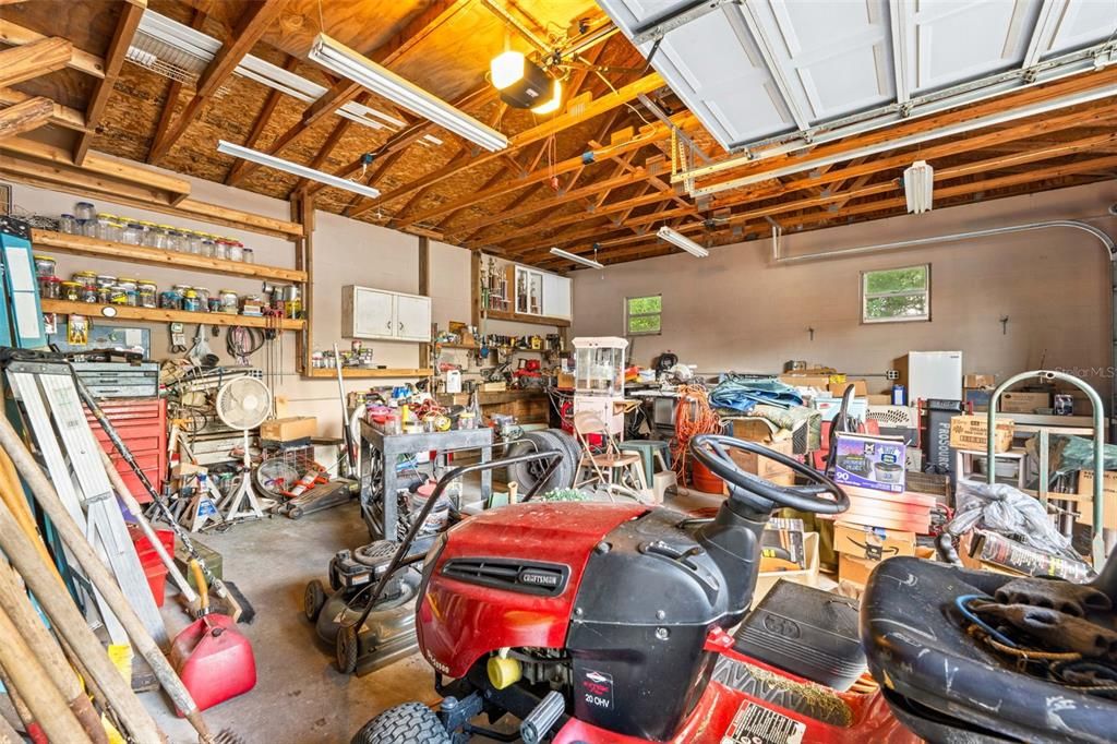 На продажу: $379,900 (3 спален, 2 ванн, 1806 Квадратных фут)
