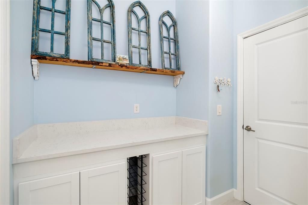 For Sale: $519,000 (3 beds, 2 baths, 2350 Square Feet)