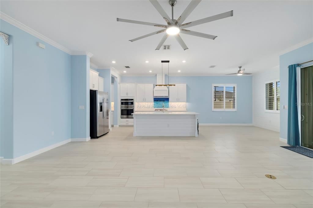 For Sale: $519,000 (3 beds, 2 baths, 2350 Square Feet)