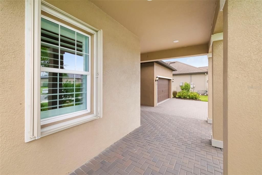 For Sale: $519,000 (3 beds, 2 baths, 2350 Square Feet)