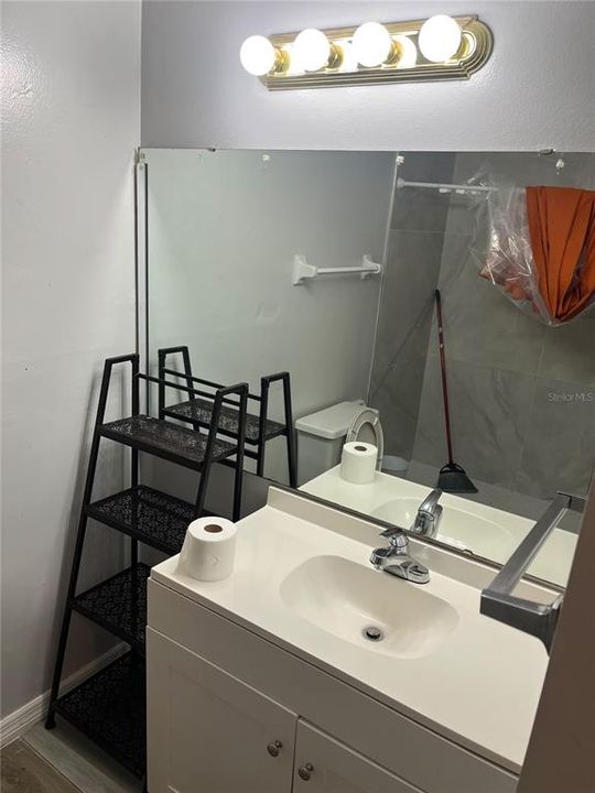 For Sale: $160,000 (2 beds, 2 baths, 1126 Square Feet)