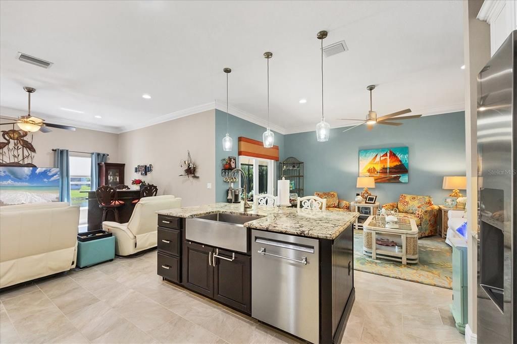 For Sale: $634,900 (4 beds, 3 baths, 2367 Square Feet)