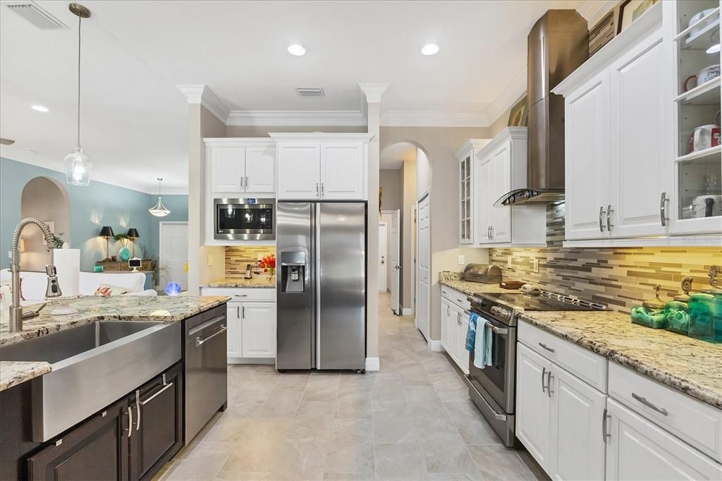 For Sale: $634,900 (4 beds, 3 baths, 2367 Square Feet)