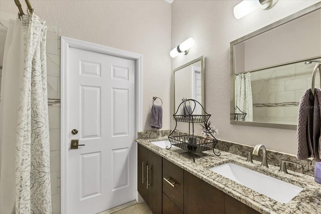 For Sale: $634,900 (4 beds, 3 baths, 2367 Square Feet)