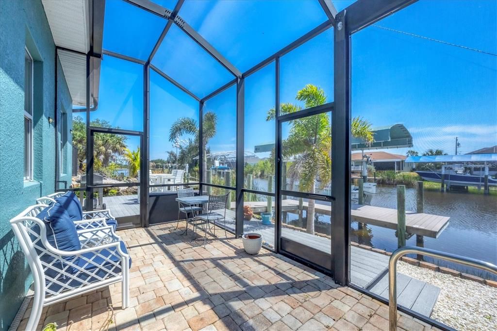 For Sale: $634,900 (4 beds, 3 baths, 2367 Square Feet)