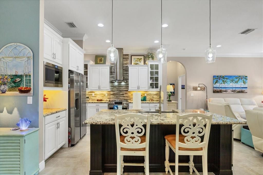 For Sale: $634,900 (4 beds, 3 baths, 2367 Square Feet)