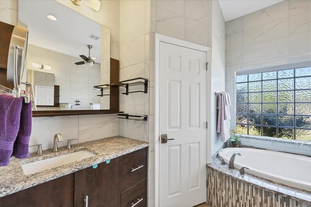 For Sale: $634,900 (4 beds, 3 baths, 2367 Square Feet)