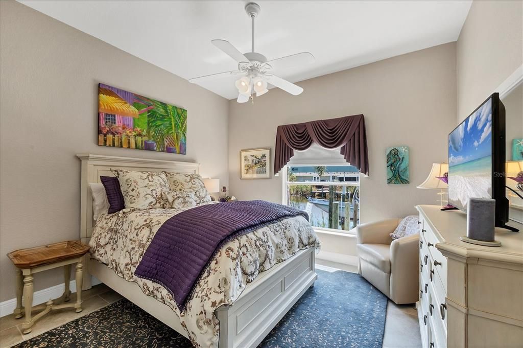 For Sale: $634,900 (4 beds, 3 baths, 2367 Square Feet)