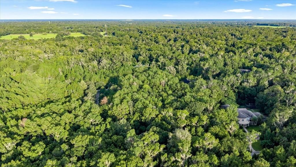 待售: $345,000 (2.89 acres)