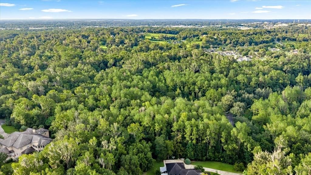 待售: $345,000 (2.89 acres)