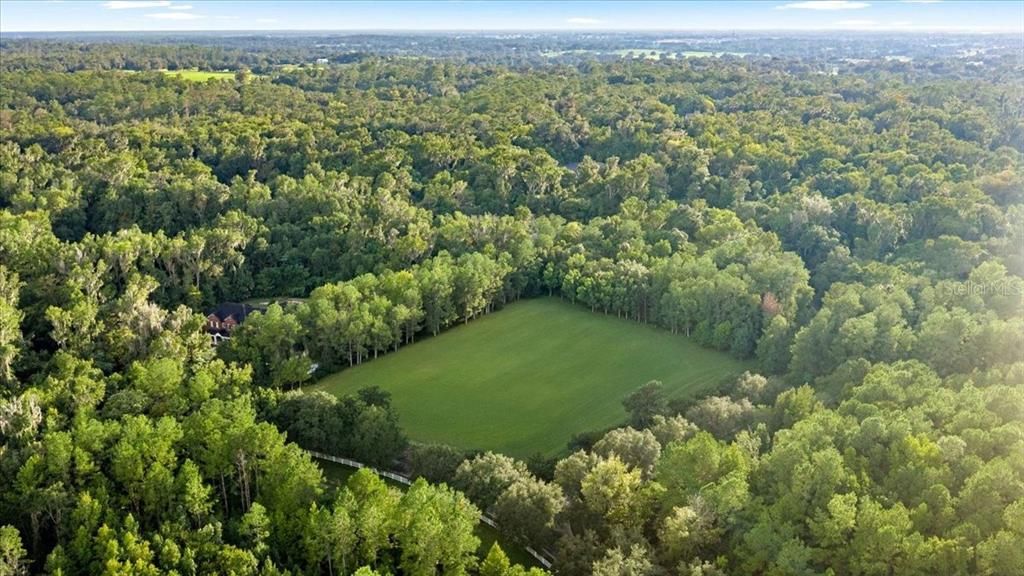 待售: $345,000 (2.89 acres)
