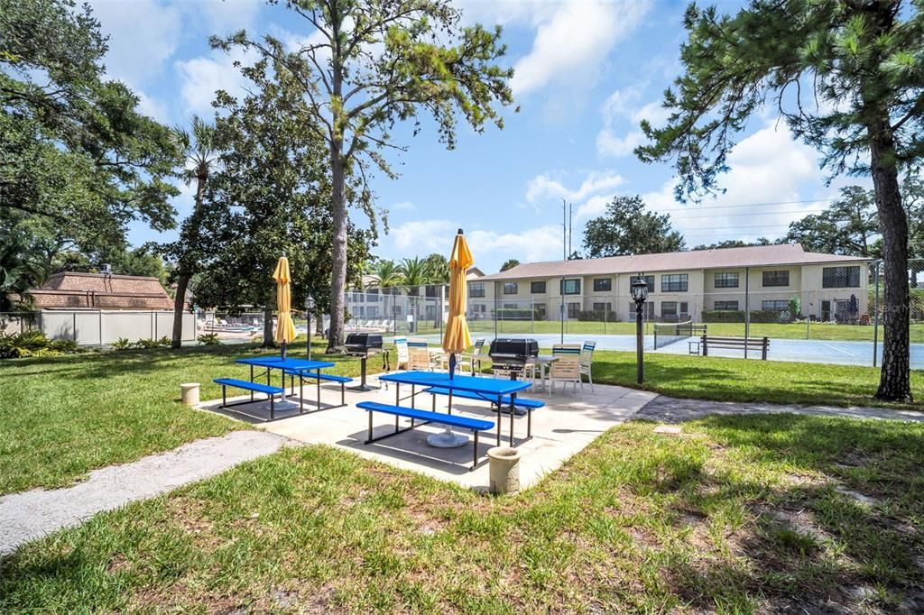 En Venta: $145,700 (2 camas, 2 baños, 948 Pies cuadrados)