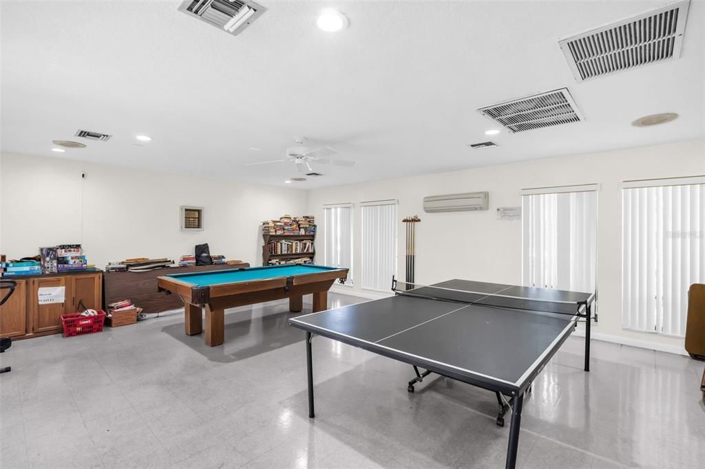 En Venta: $145,700 (2 camas, 2 baños, 948 Pies cuadrados)