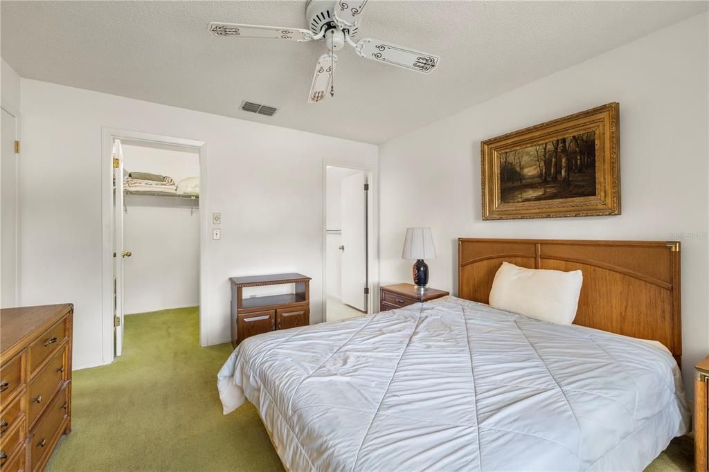 В аренду: $1,700 (2 спален, 2 ванн, 1144 Квадратных фут)
