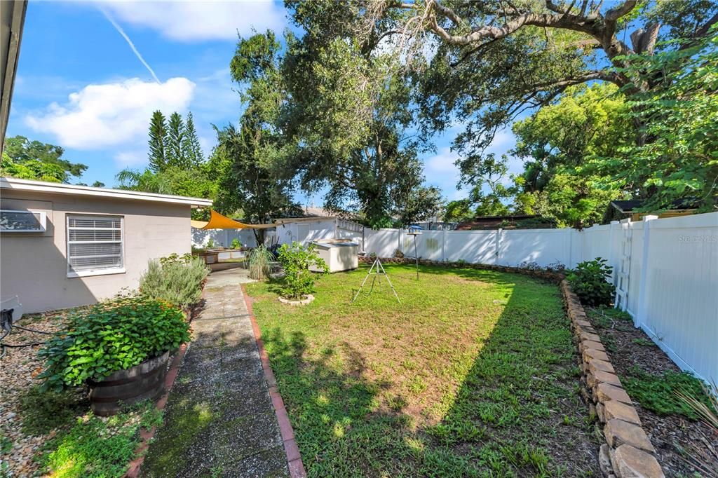 En Venta: $385,000 (3 camas, 1 baños, 1437 Pies cuadrados)