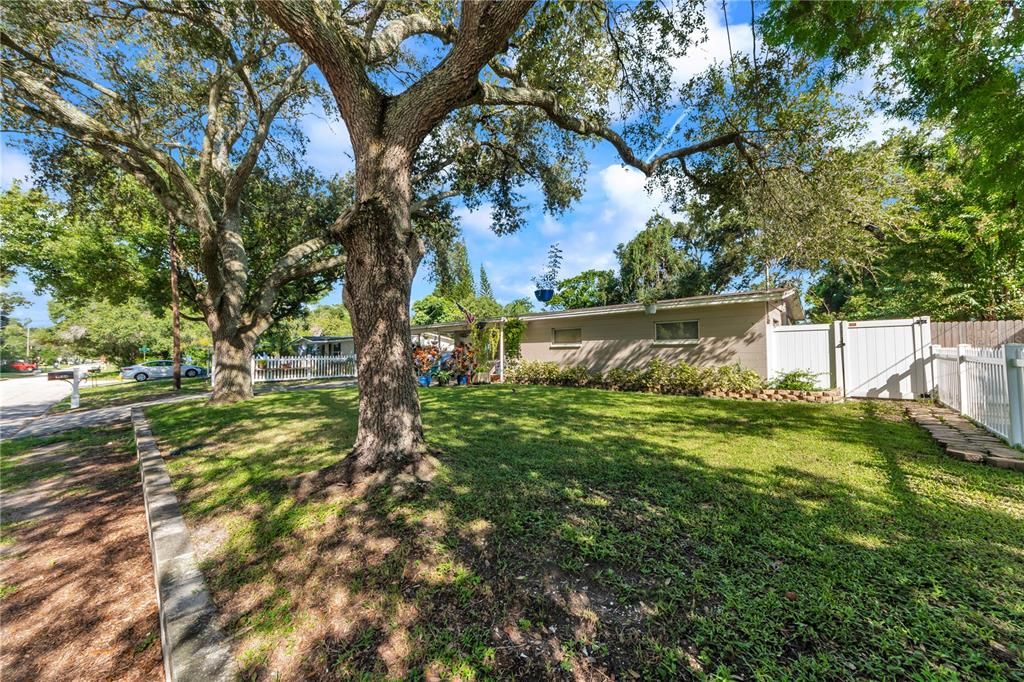 En Venta: $385,000 (3 camas, 1 baños, 1437 Pies cuadrados)