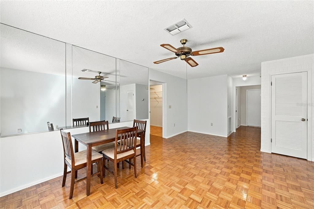 For Sale: $225,000 (2 beds, 2 baths, 1541 Square Feet)