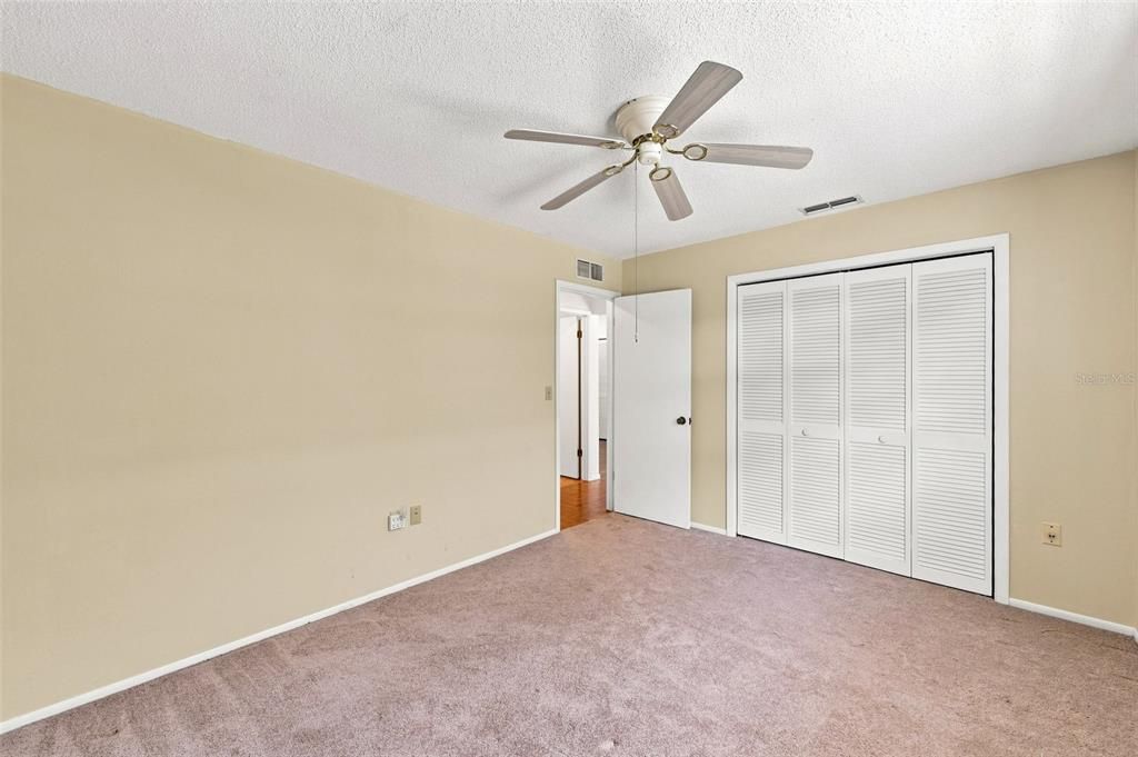 For Sale: $225,000 (2 beds, 2 baths, 1541 Square Feet)