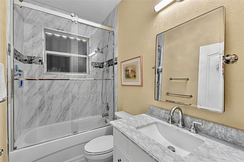 En Venta: $625,000 (4 camas, 3 baños, 2242 Pies cuadrados)