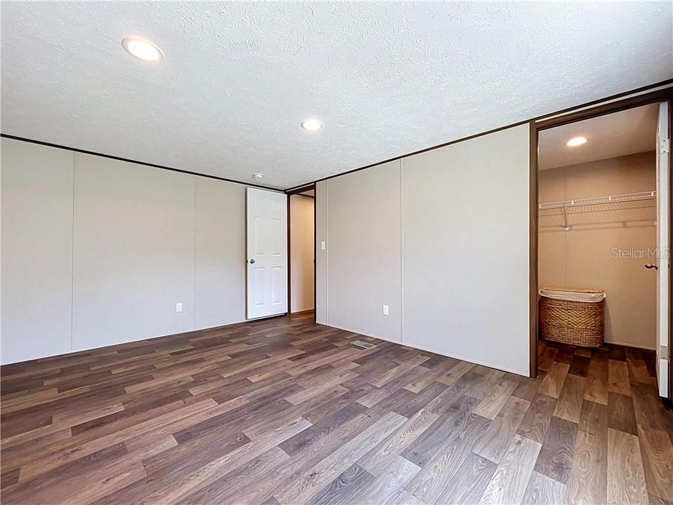 Activo con contrato: $199,900 (3 camas, 2 baños, 1200 Pies cuadrados)