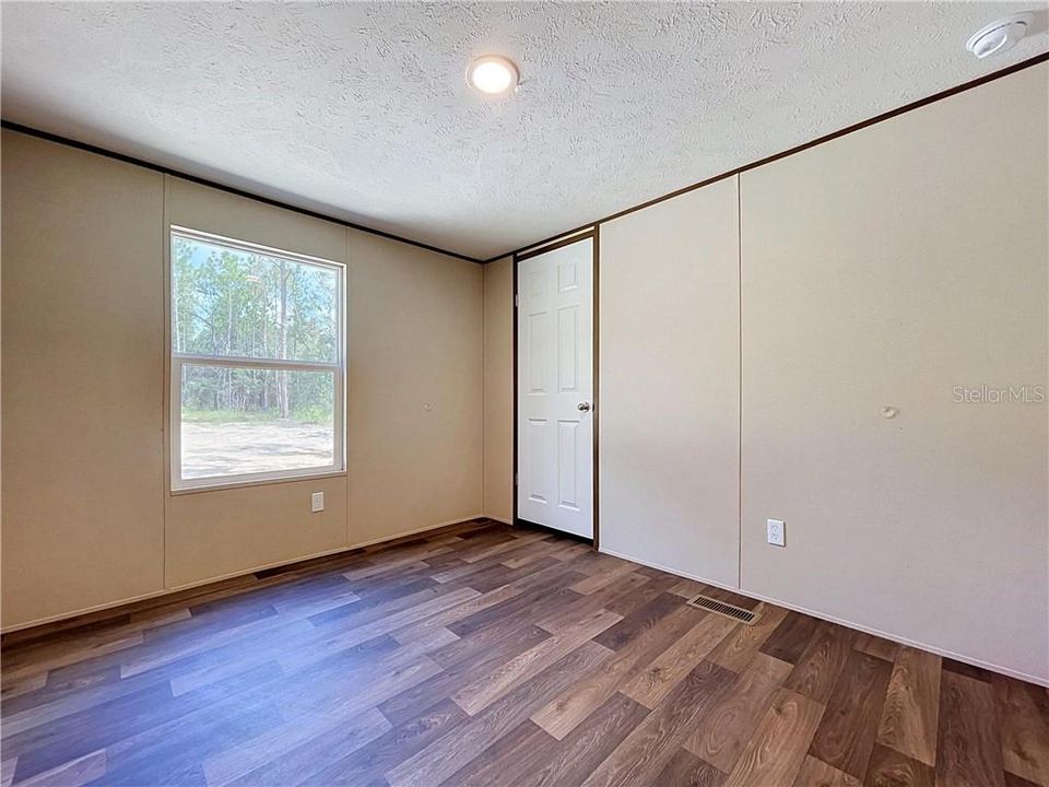 Activo con contrato: $199,900 (3 camas, 2 baños, 1200 Pies cuadrados)