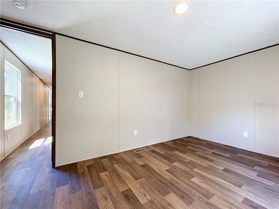 Activo con contrato: $199,900 (3 camas, 2 baños, 1200 Pies cuadrados)